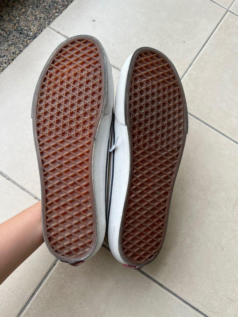 Vans Style 73 (Category: Sneakers) located in Taguig. Submitted by AVdeclutters (Listing ID 1179967426, Image 2). Description: - 8.5/10 condition - size 11.