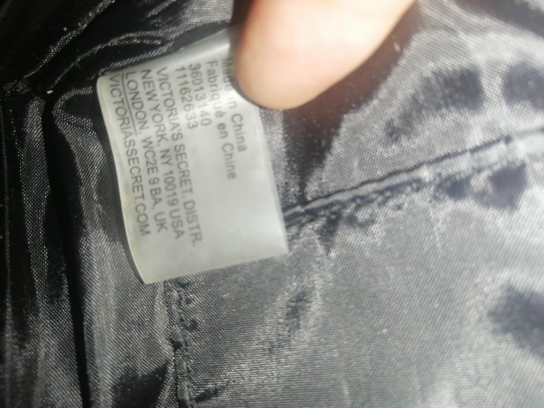 Victoria's secret sling bag, Women's Fashion, Bags & Wallets, Crossbody Bags on Carousell