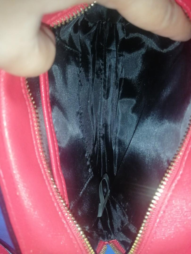 Victoria's secret sling bag, Women's Fashion, Bags & Wallets, Crossbody Bags on Carousell