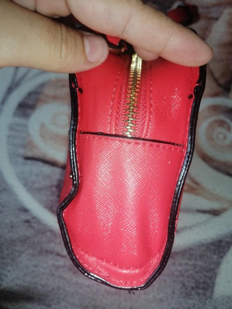 Victoria's secret sling bag, Women's Fashion, Bags & Wallets, Crossbody Bags on Carousell