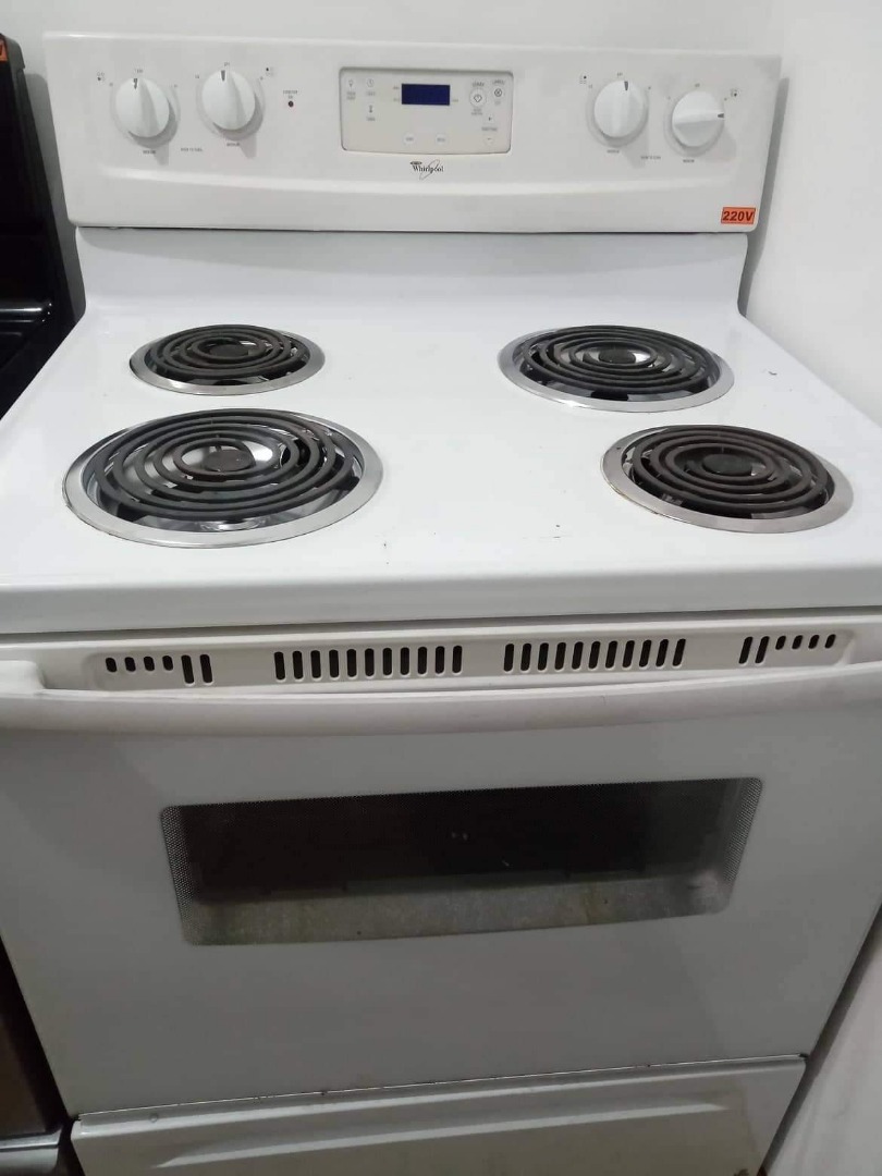 Whirpool Electric Range with Oven, TV & Home Appliances, Kitchen