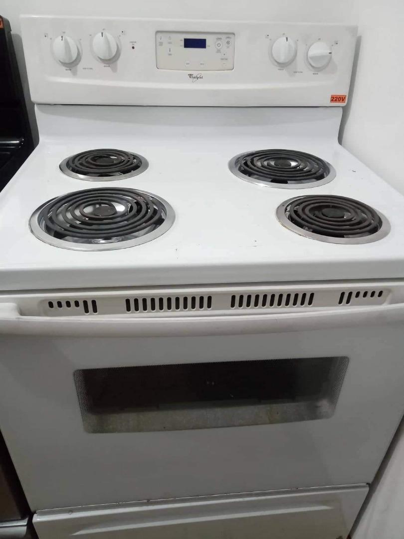 Whirpool Electric Range with Oven, TV & Home Appliances, Kitchen
