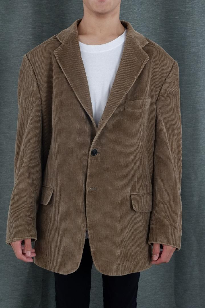 Winter Corduroy Vintage Jacket (Category: Coats, Jackets and Outerwear) located in Pasig City. Submitted by lulouisee (Listing ID 1179906009, Image 3). Description: Casual Turn-down Collar Blazer Coat #topitems.