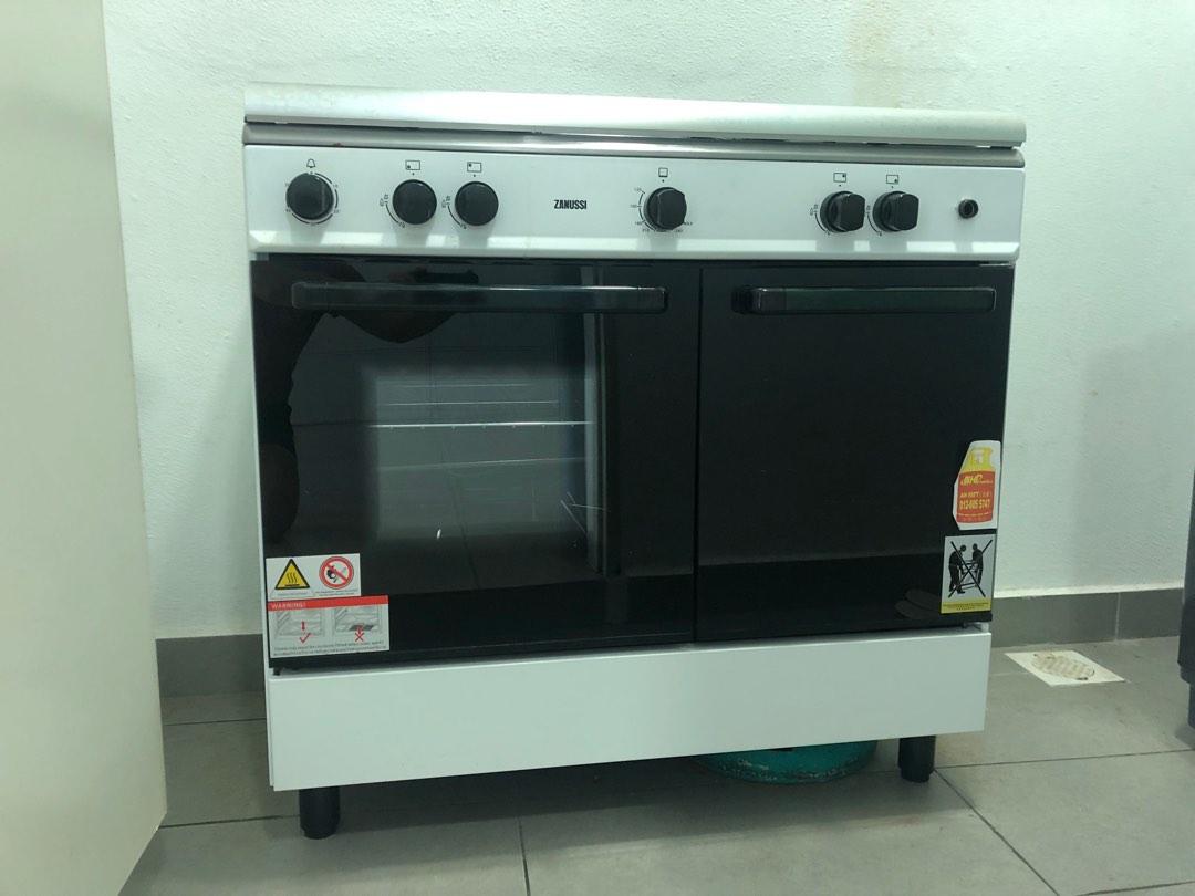 Zanussi Freestanding Cooker, TV & Home Appliances, Kitchen Appliances