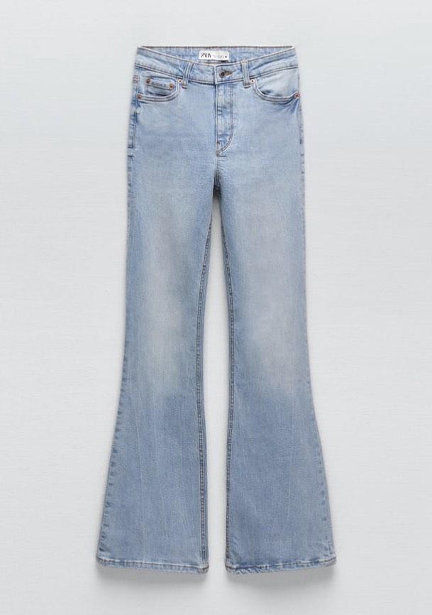 Zara High-Rise Full-Length Flare Pants (Category: Jeans) located in Quezon City. Submitted by boogiewbee (Listing ID 1179883979, Image 1). Description: Fits S-M Used less than 5x only. Bought it for 2295 at Zara Powerplant last July 2022. RFS: will get this style in a darker denim color No 🍊 checkout, and GCash or BPI is the mode of payment. Shipping c/o buyer. Coordinate with me if you want same-day delivery ☆.