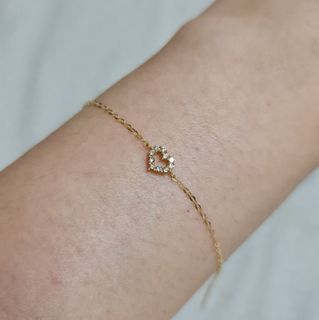 (Category: ) located in . Submitted by sitting.pretty (Listing ID 1180087227, Image 1). Description: .
