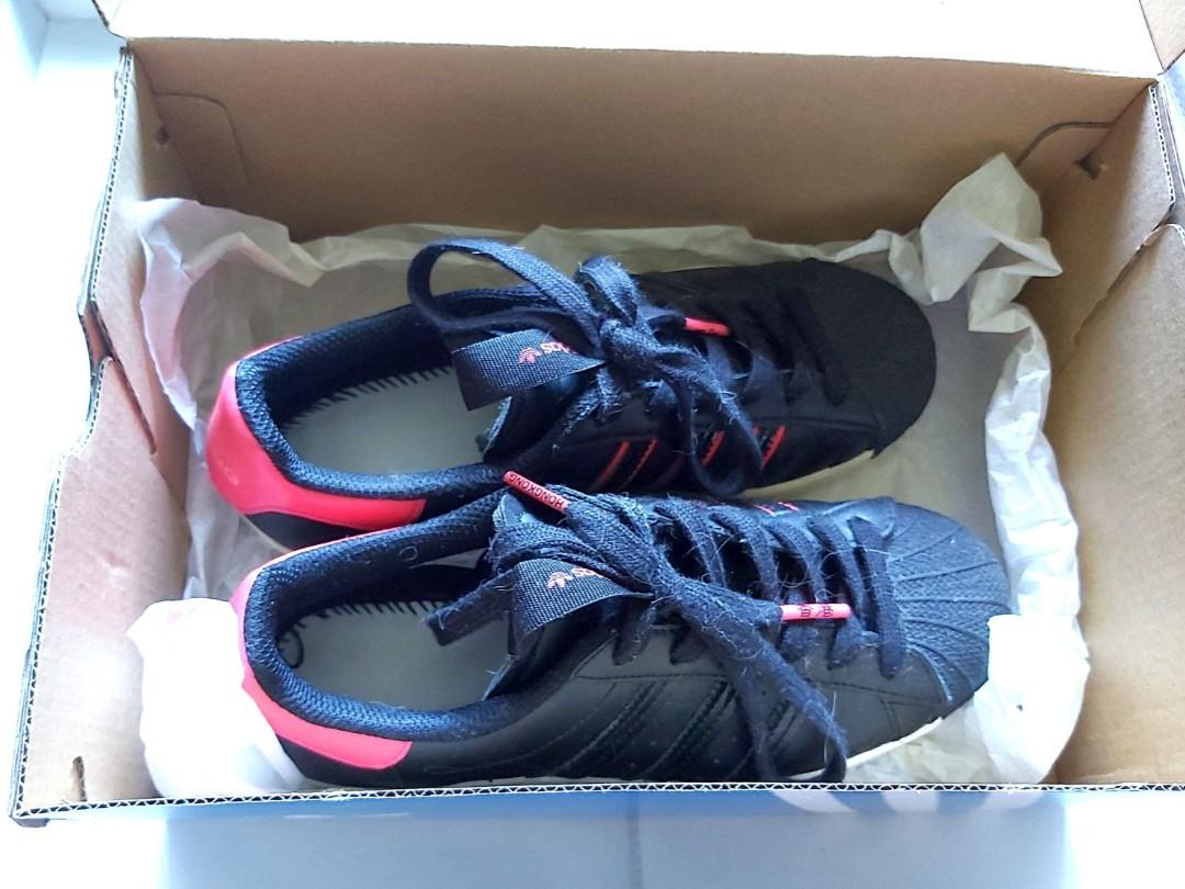 adidas originals Superstar Hong Kong Black Red