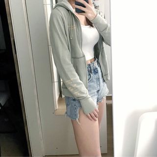 （分類：）位於 。 由 fwing.c 提交（商品編號 1148276993，圖片 1）。簡介： 。
