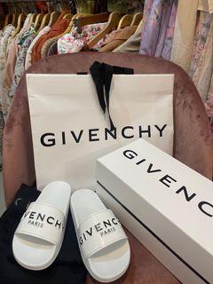 Auth Brand new Givenchy Slides ( size 35 )