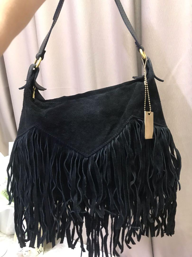 Suede Fringe Purse, Bohemian Fringe Bag With Zipper, Black Leather Fringe  Bag, Boho Suede Fringe Bag, Leather Purse, Leather Shoulder Bag - Etsy | Black  leather fringe bag, Fringe bags, Leather fringe bag