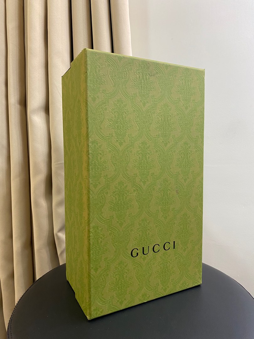 Gucci shoe box  Gucci shoes, Shoe box, Gucci