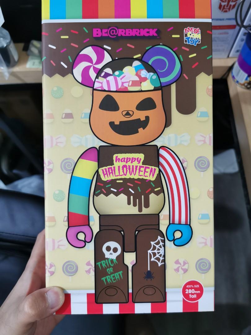 已開封,bearbrick 400% 2017 Halloween, 興趣及遊戲, 玩具& 遊戲類