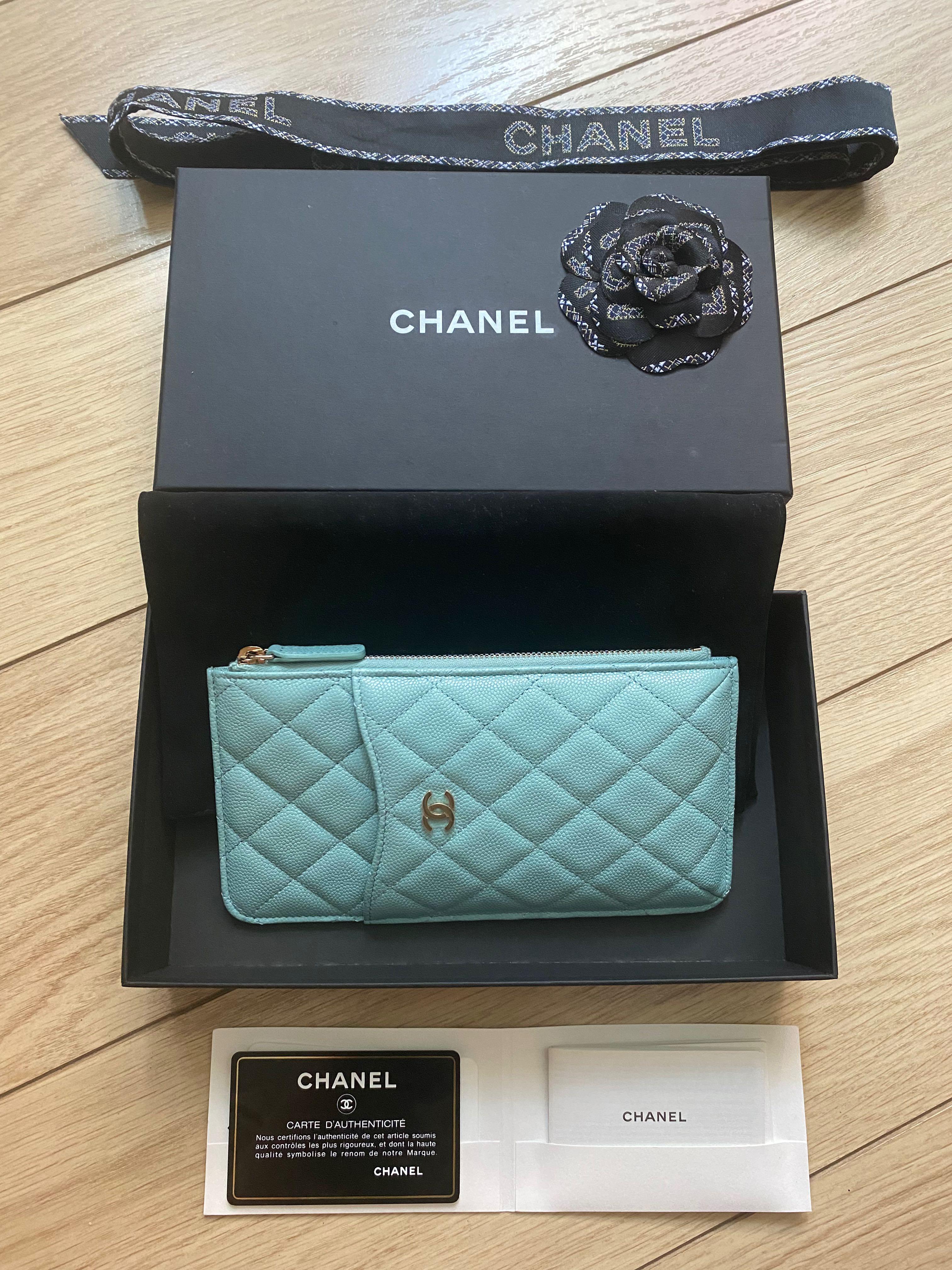 Chanel 20c phone 2025 holder with chain