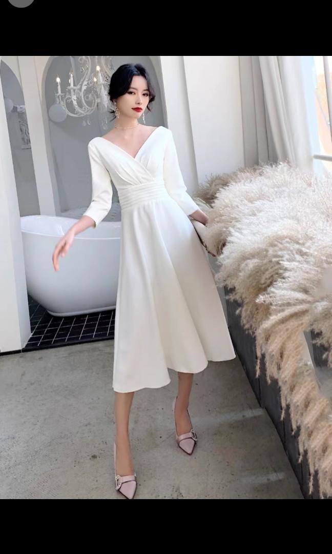 Elegant top white outfits