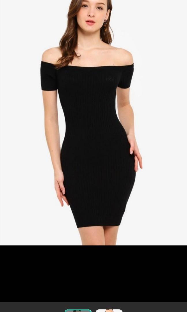 Forever 21 off online the shoulder black dress