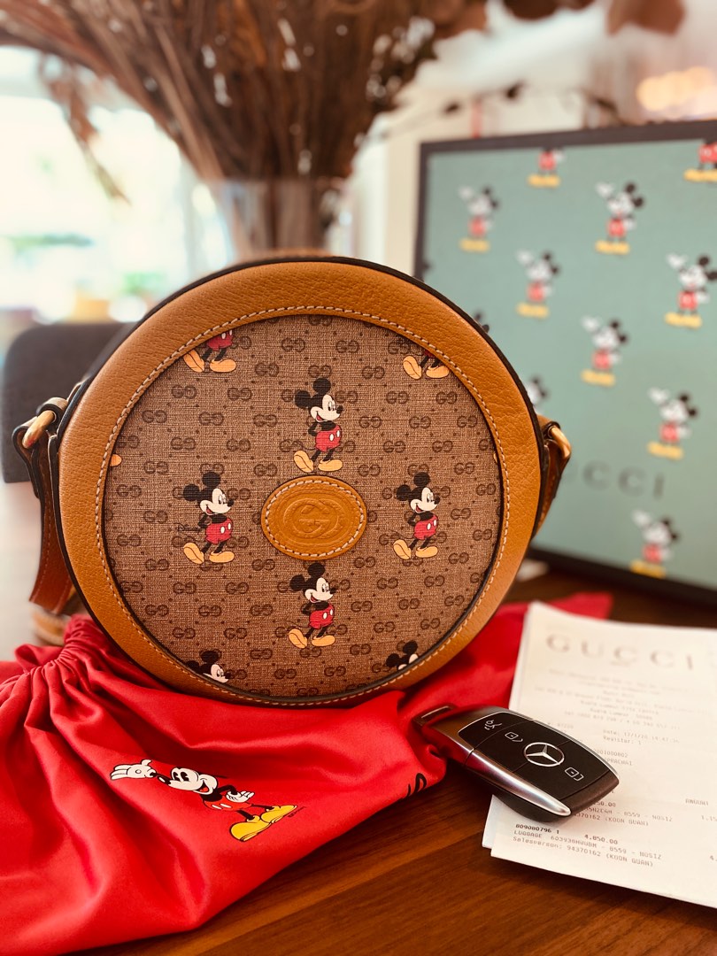 Gucci mickey mouse round bag outlet