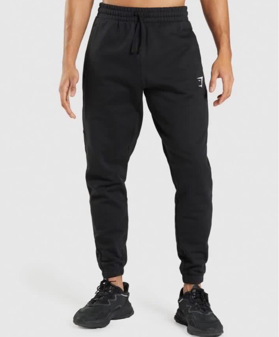 Gymshark Crest Jogger Size M, Men's Fashion, Bottoms, Joggers on Carousell