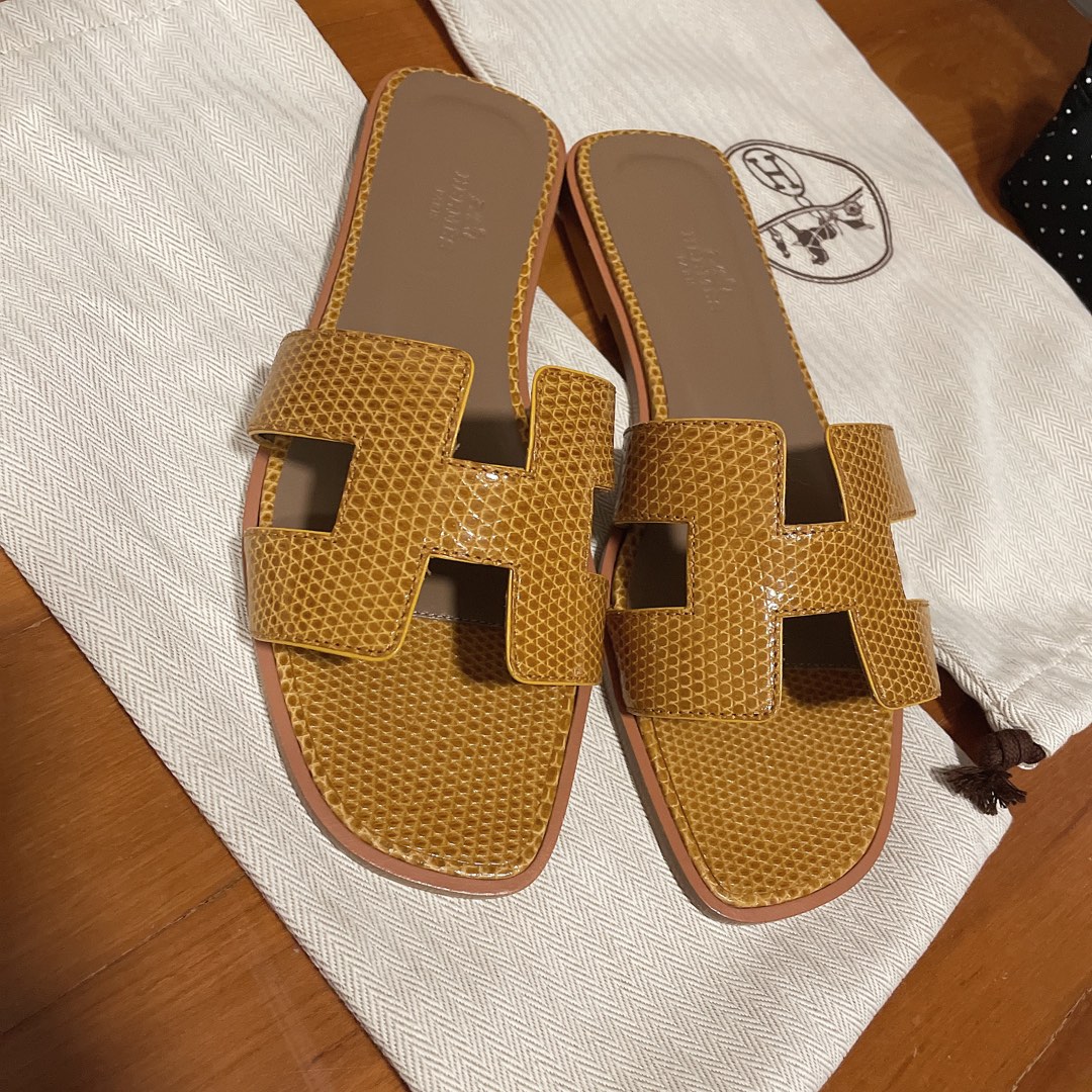 Hermes Sandals, Women's Fashion, Footwear, Flats on Carousell