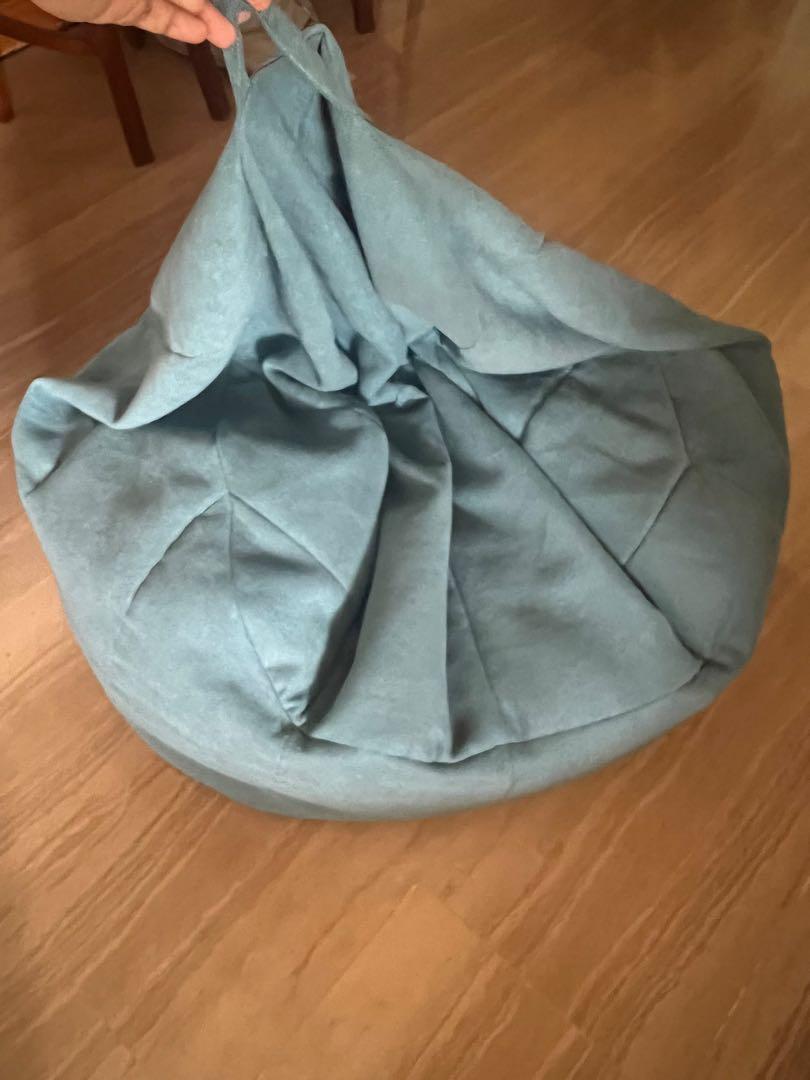 Hooga bean bag, Furniture & Home Living, Furniture, Other Home