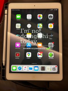 (Category: ) located in . Submitted by littlestampylizzard (Listing ID 1180213835, Image 1). Description: .