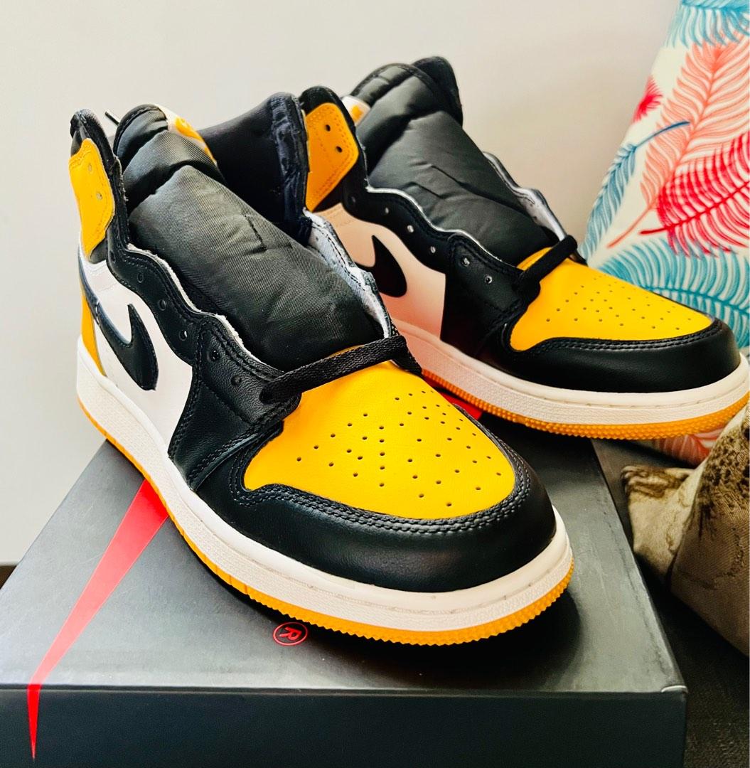 Jordan 1 taxi GS (Category: Sneakers) located in Rizal. Submitted by kicksforkeeps (Listing ID 1180285657, Image 2). Description: Brand new size 6.5Y , size 7.5 womens Local release Shipping thru grab/lalamove Meet up near Cainta or Ayala Ave Makati.