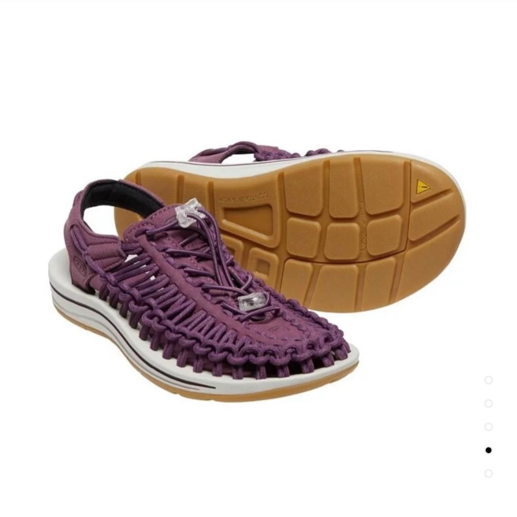 keen women's uneek Prune purple /prune purple size available us 6 - us 9 (Category: Sandals) located in Singapore. Submitted by hipstation (Listing ID 1180162977, Image 2). Description: UNEEK adapts to your feet for the perfect fit, with innovative two-cord construction and a free-moving cord junction that provides freedom of movement, security and structure. The lightweight midsole delivers durability and comfort, while the higher-traction rubbe