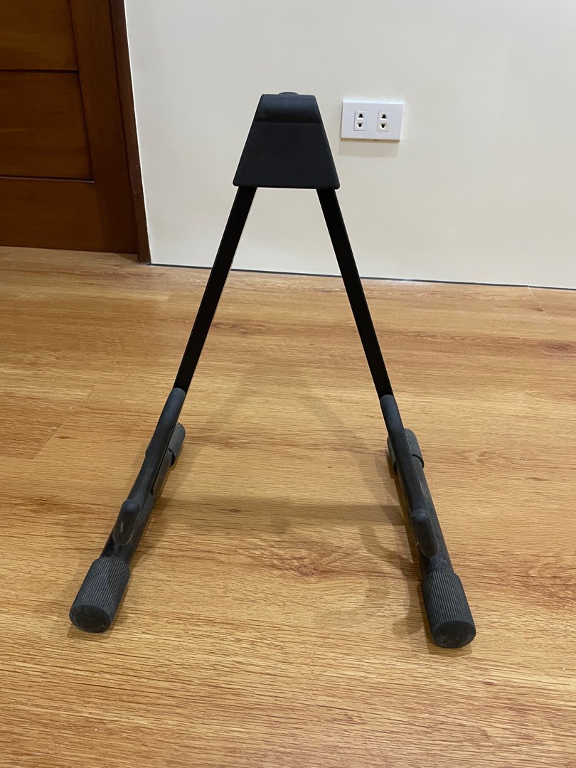 K&M Stands for Music Electric Guitar, Hobbies & Toys, Music & Media