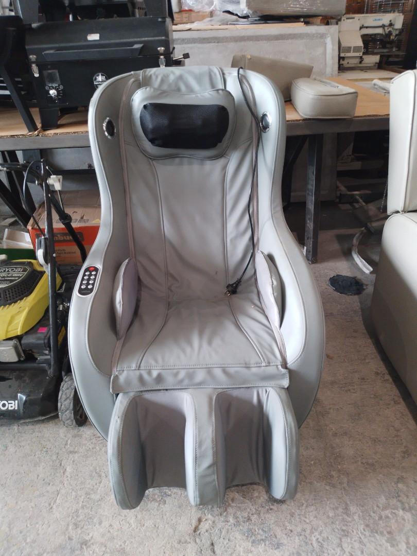 Kogan Slimline Full Body Massage Chair(Grey), Health & Nutrition, Massage Devices on Carousell