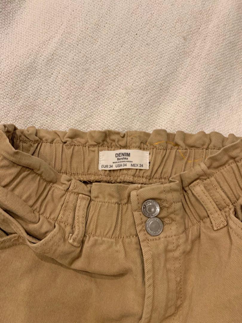 Light brown jeans, Women's Fashion, Bottoms, Jeans on Carousell