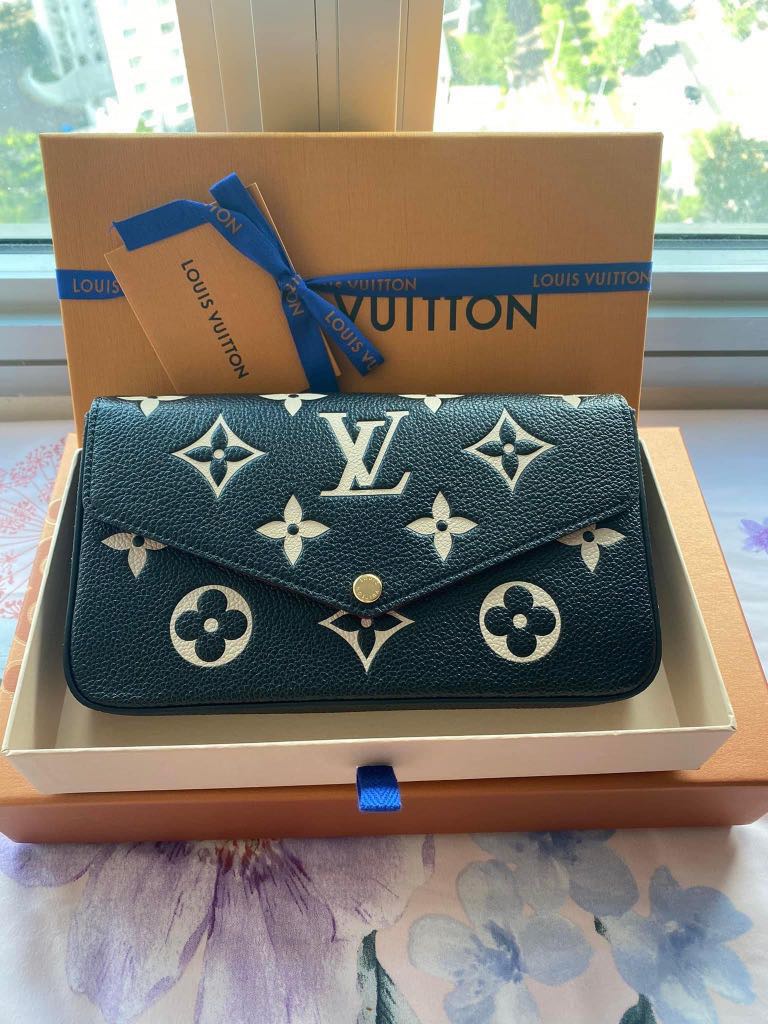 Authentic Louis Vuitton LV Pink Monogram Embossed Mini Pochette Accessoires  Summer By The Pool Collection (hard to find!!), Luxury, Bags & Wallets on  Carousell