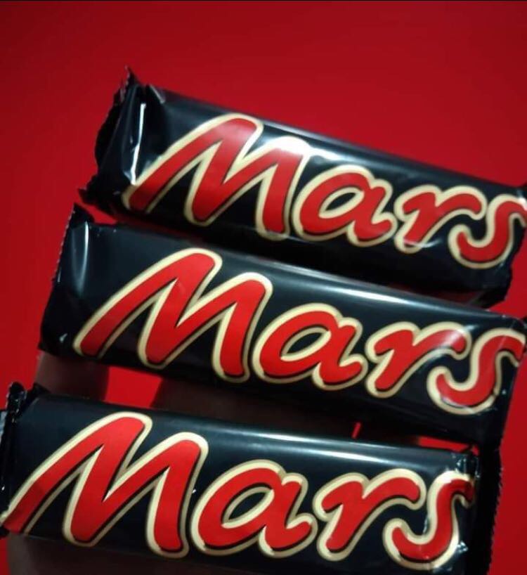 MARS CHOCOLATE, Food & Drinks, Packaged & Instant Food on Carousell