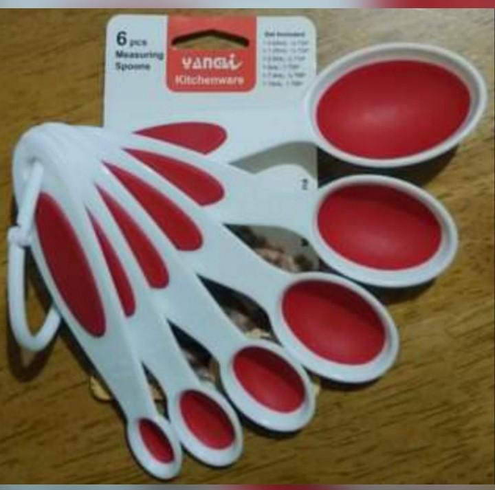 MEASURING SPOONS AND SILICONE MOLD (Category: Bakeware) located in Rizal. Submitted by baltiq (Listing ID 1180264088, Image 2). Description: 📌2 sets left - red 📌as 1 set ---- measuring spoons plus silicone mold for egg, waffle, burger etc... 📌80 pesos per set.
