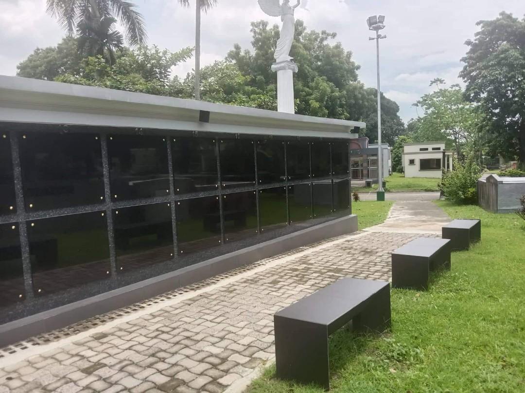 Manila Memorial Sucat , Holy Cross Novaliches Q.C. Lot Columbarium