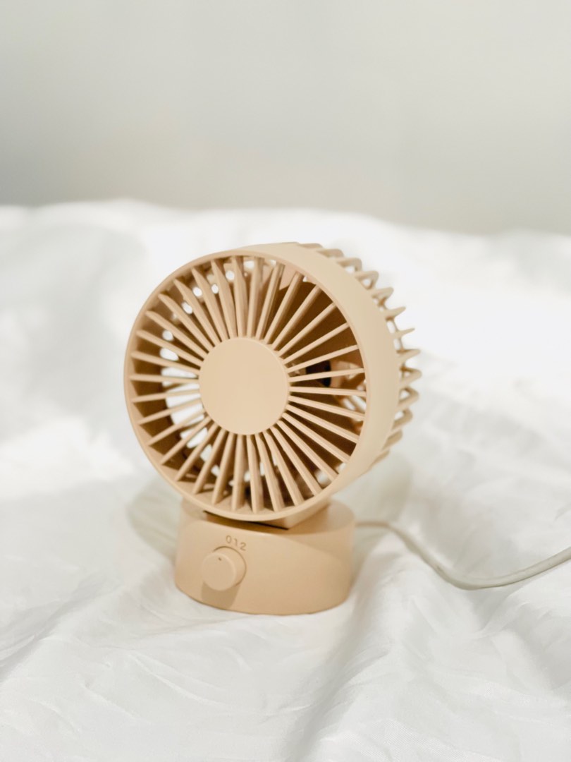 Muji USB Desk Fan, Computers & Tech, Desktops on Carousell
