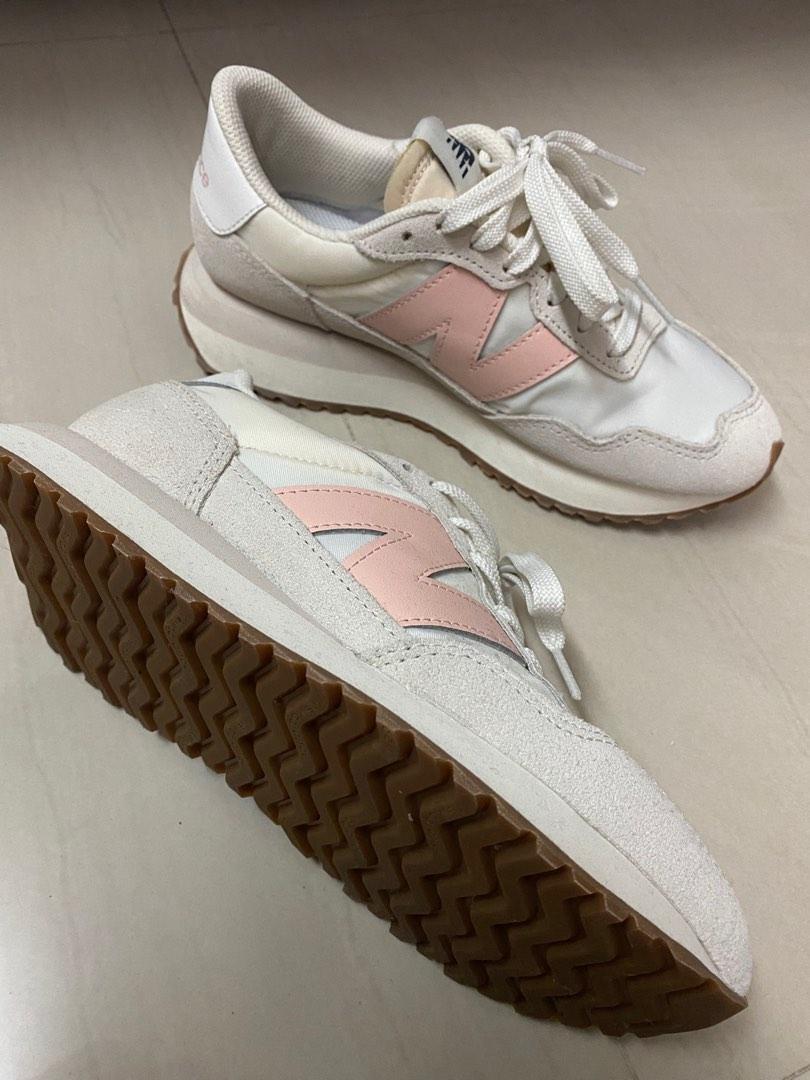 New balance Women s Fashion Footwear Sneakers on Carousell