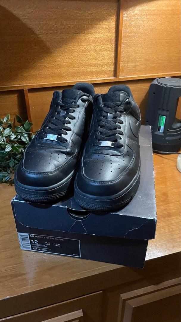2013 Nike Air Force 1 82' triple black Uptowns Classics SZ10US, Men's  Fashion, Footwear, Sneakers on Carousell