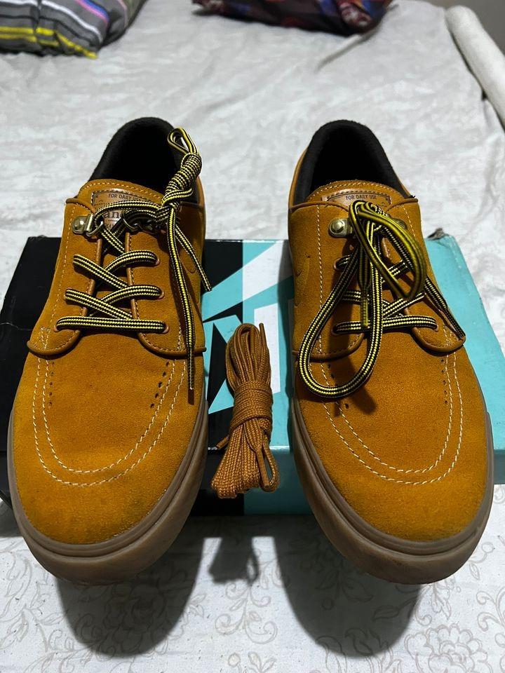 Janoski bronze gum online