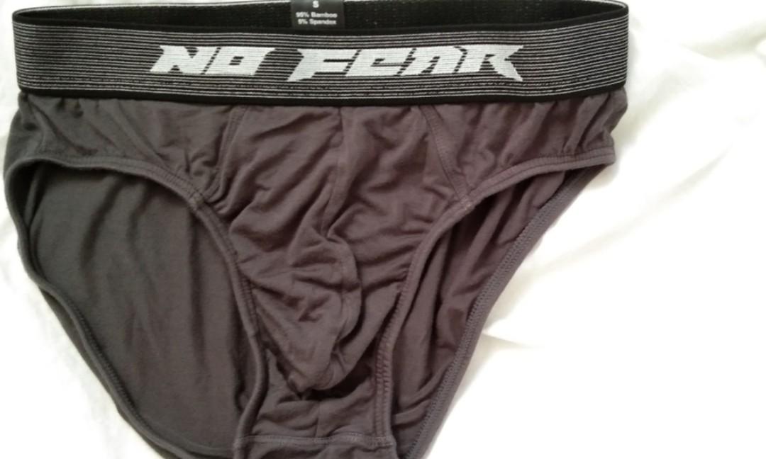 No Fear Brief 2pc Size Small (30) (Category: Underwear) located in Mandaluyong City. Submitted by slazengerboy (Listing ID 1180080276, Image 2). Description: No Fear Brief 2-in-1 Rufus Hipster Color: Charcoal & Navy Small: Small Fabric: Bamboo & Spandex Price: 250 (via Gcash).