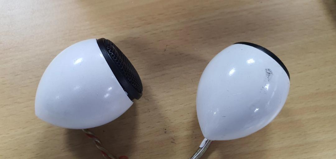 One pair of Tweeter holder and tweeter, Car Accessories, Accessories on