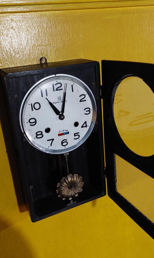 Pendulum clock ( RHYTHM FAMILY ) (Category: Clocks) located in Caloocan City. Submitted by thegreat. (Listing ID 1180101619, Image 3). Description: good running condition signs of imperfection presentable improviced pendulum 2 holes chime every 30 & hourly made in japan.