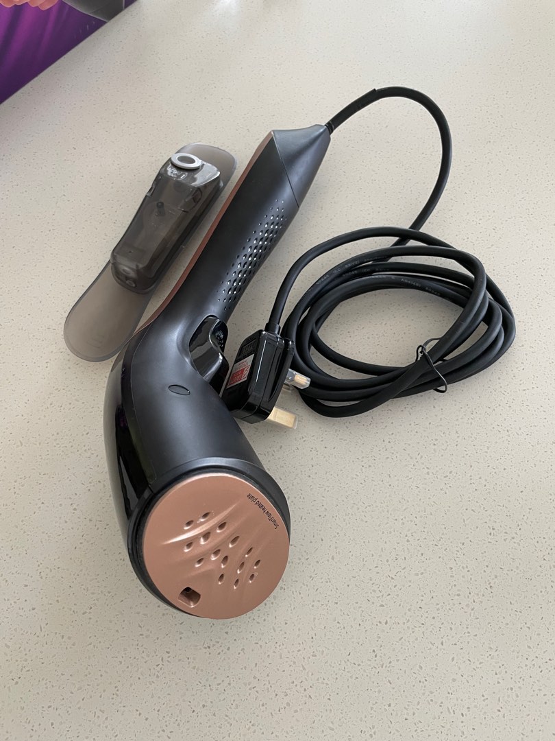 Philips Garment Steamer GC362 Steam&Go, TV & Home Appliances, Irons