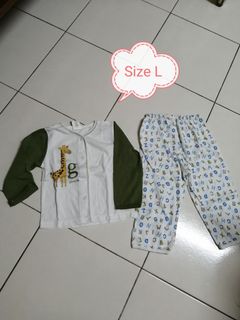 (Category: ) located in . Submitted by st20_shop (Listing ID 1180270173, Image 1). Description: .