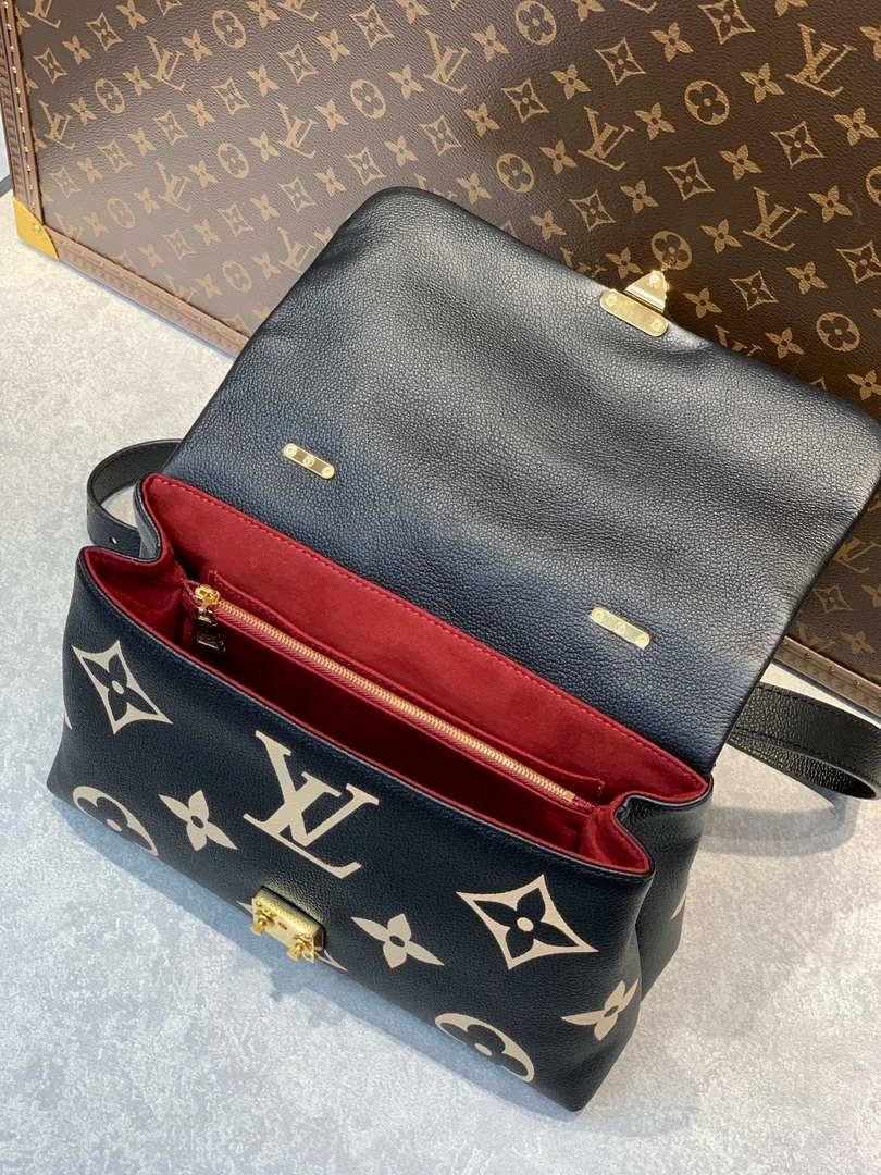 Louis Vuitton Madeleine mm Black Monogram Empreinte