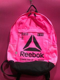 全新無吊牌～Reebok輕量後背包