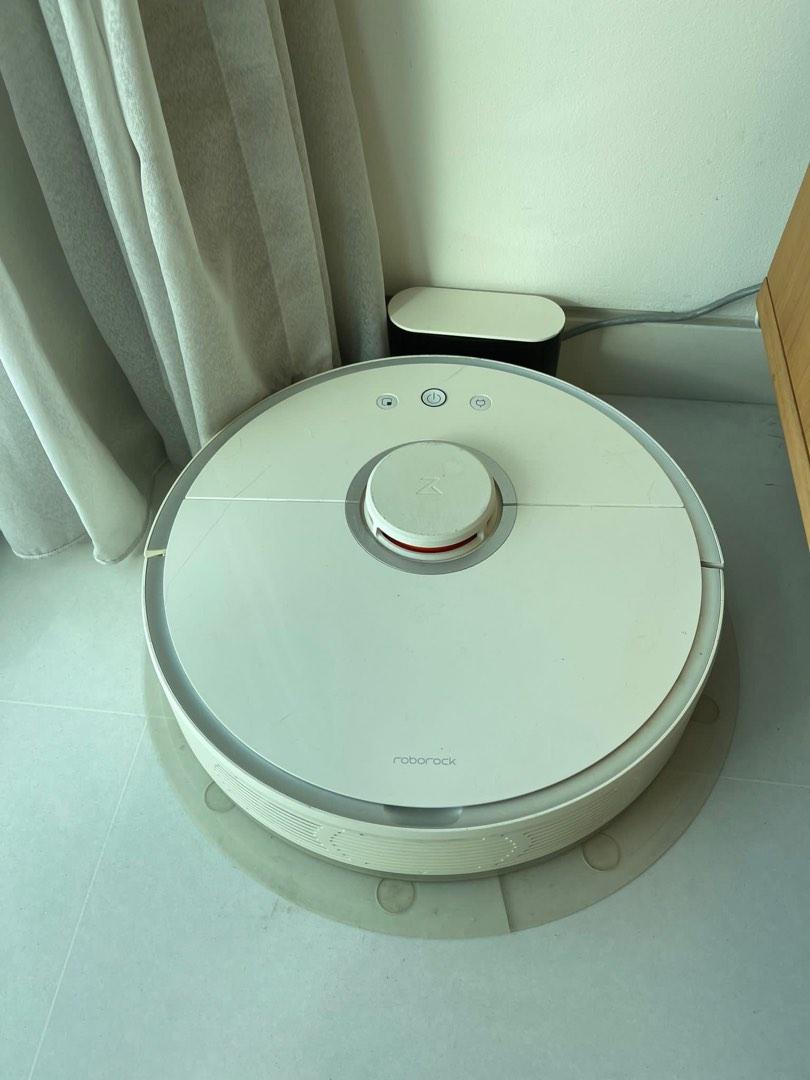 Roborock (with mop function), TV & Home Appliances, Vacuum Cleaner