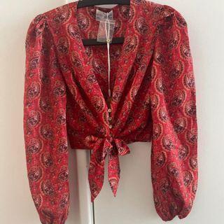 Runaway Red Paisley Top 6 BNWT
