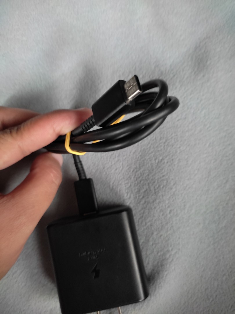 Samsung super fast charger, Mobile Phones & Gadgets, Other Gadgets on Carousell