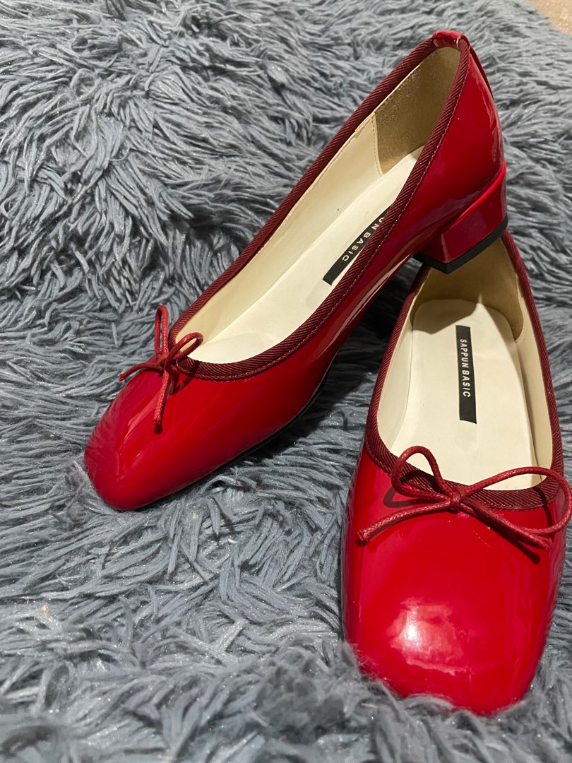 SAPPUN BASIC red shoes, Women's Fashion, Footwear, Heels on Carousell