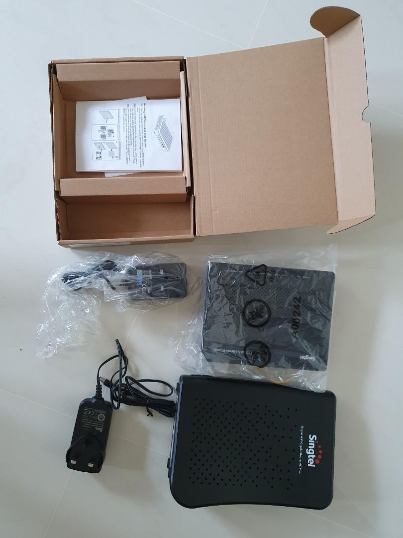 Singtel rounter set, Computers & Tech, Parts & Accessories, Networking ...