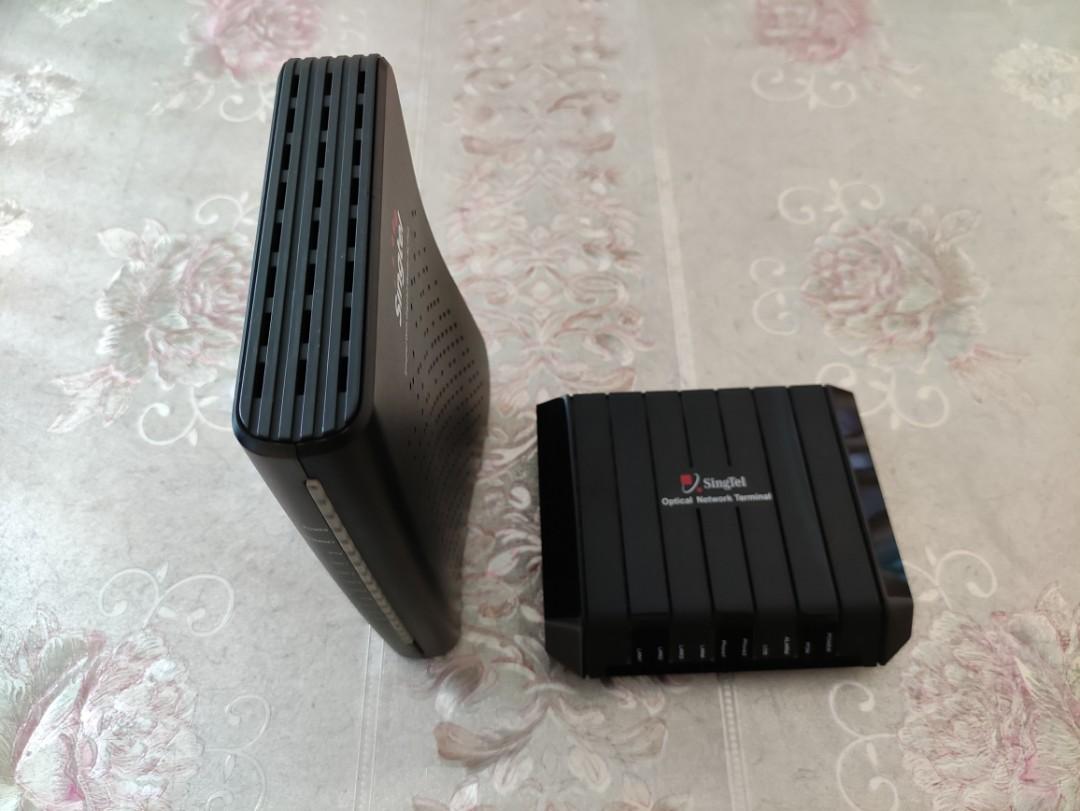 Singtel Router and Modem, Computers & Tech, Parts & Accessories
